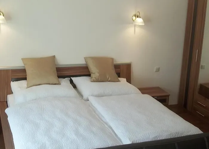 Wellspacher Luxury * سيمرنغ